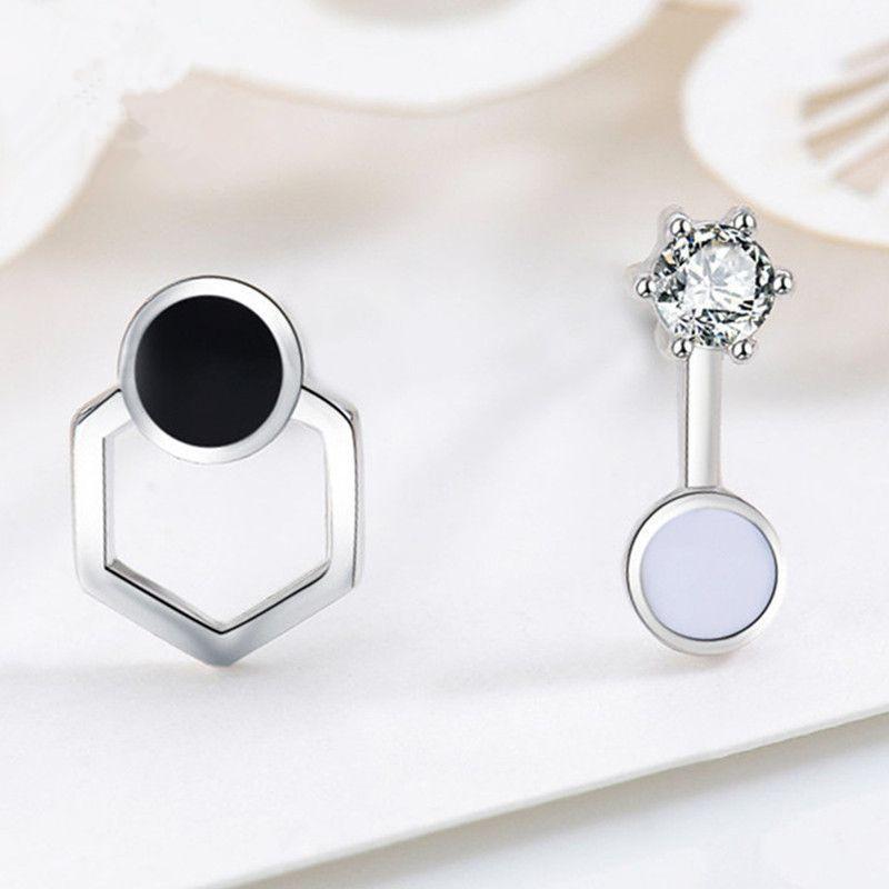 Simple And Elegant, Between The Square And The Circle, Stud Earrings For Women S Personality, High-End Feeling, Dripping Earrings, Asymmetric Zircon 925 silver
Simple And Elegant, Between The Square And The Circle, Stud Earrings For Women S Personality, High-End Feeling, Dripping Earrings, Asymmetric Zircon 925 silver