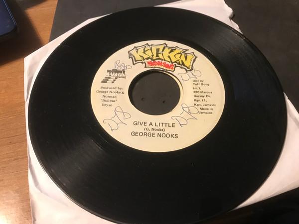 7inch Record GEORGE NOOKS - Give A Little NONE Kickin Producti Jamaica Reggae, Ska & Dub Used
7inch Record GEORGE NOOKS - Give A Little NONE Kickin Producti Jamaica Reggae, Ska & Dub Used