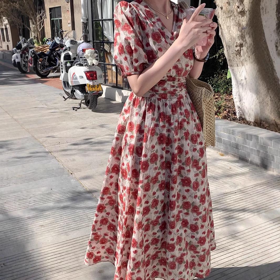 Маленькое платье премиум-класса с цветочным принтом, пышными рукавами и приталенным силуэтом для лета 2025 XL
Маленькое платье премиум-класса с цветочным принтом, пышными рукавами и приталенным силуэтом для лета 2025 XL