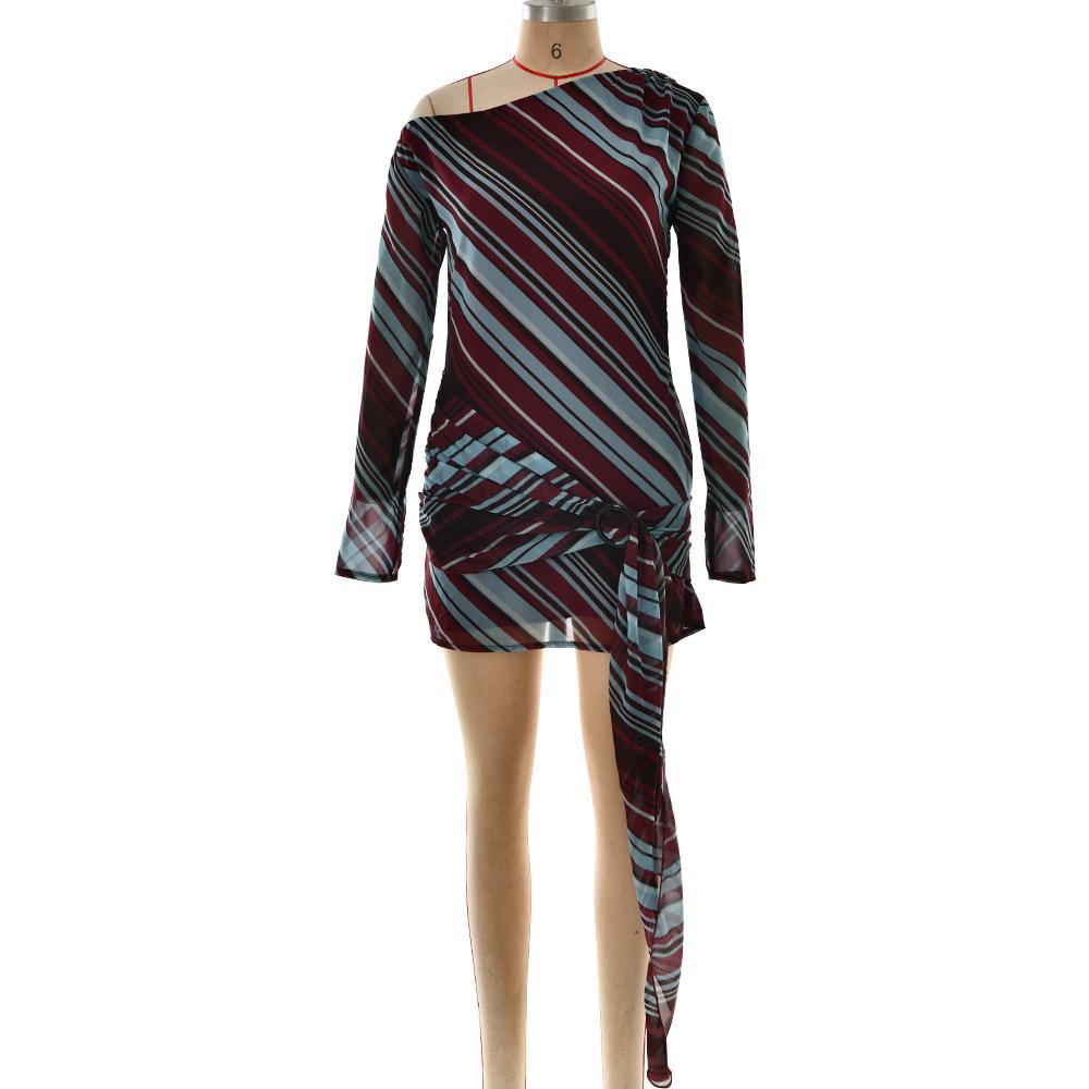 Hot-selling new products Sexy casual long-sleeved striped simple fashion slanted shoulder straps hip-wrapped short skirt women L фіолетовий
Hot-selling new products Sexy casual long-sleeved striped simple fashion slanted shoulder straps hip-wrapped short skirt women L фіолетовий