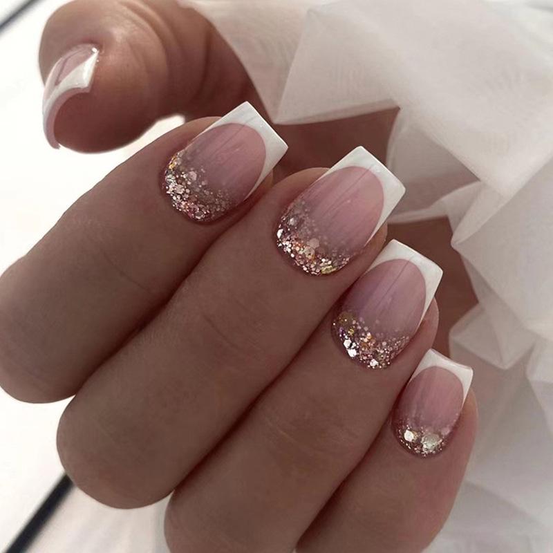 Патчи для ногтей Pure Desire French Glitter White - Европейский и американский стиль, носимые ногти для трансграничной торговли
Патчи для ногтей Pure Desire French Glitter White - Европейский и американский стиль, носимые ногти для трансграничной торговли