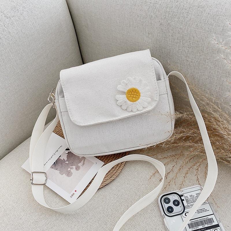 New canvas bag female crossbody female student style versatile small fresh daisy shoulder bag tide чорний
New canvas bag female crossbody female student style versatile small fresh daisy shoulder bag tide чорний