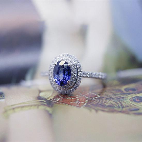 Elegant S925 Sterling Silver Oval Ring for Women - Versatile, Stylish European & American Design US Size 7
Elegant S925 Sterling Silver Oval Ring for Women - Versatile, Stylish European & American Design US Size 7