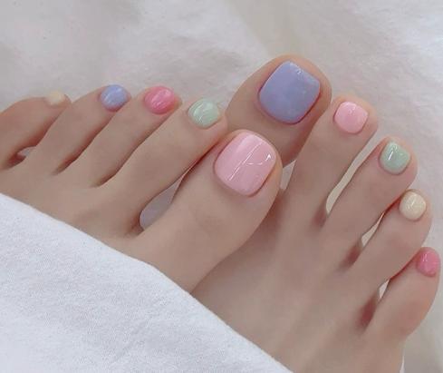 Color-Blocking Cute Nail Stickers One Size
Color-Blocking Cute Nail Stickers One Size