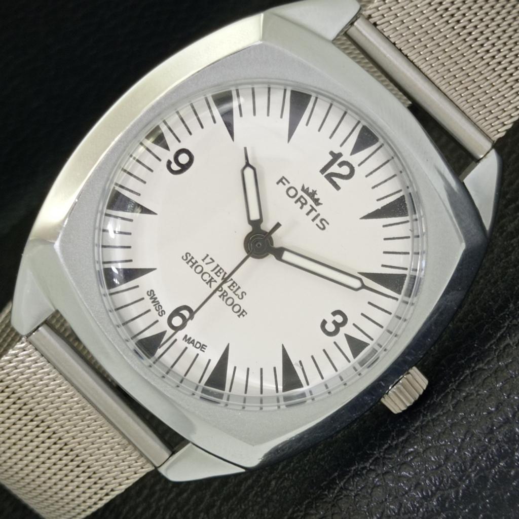 REFURBISHED SWISS HAND-WINDING MENS WHITE COLOR DIAL WATCH a431767-2 R108-a431767
REFURBISHED SWISS HAND-WINDING MENS WHITE COLOR DIAL WATCH a431767-2 R108-a431767