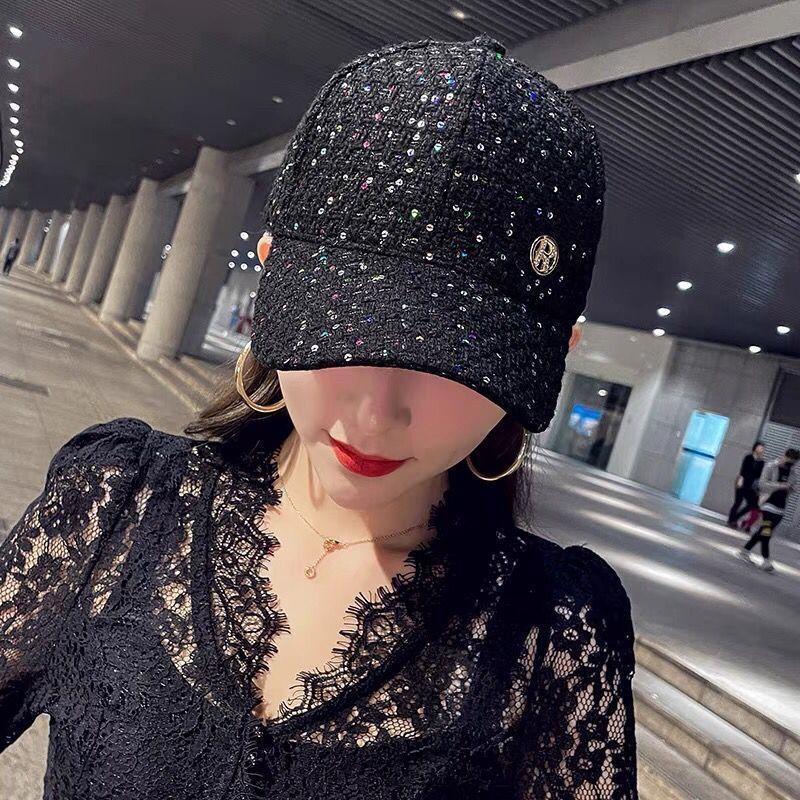 Autumn Winter Plush Adjustable Sun Hat - Classic Letter R Embroidery, Color Block Coldproof Warm Design, Hats for Women Adjustable чорний
Autumn Winter Plush Adjustable Sun Hat - Classic Letter R Embroidery, Color Block Coldproof Warm Design, Hats for Women Adjustable чорний