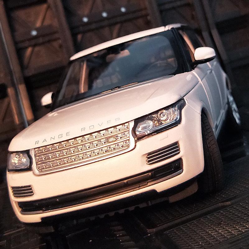 Star Hui 56300 Сплавная внедорожная модель Land Rover Range Rover с поворачивающимися передними колесами и открывающимися дверями, украшение. чёрный
Star Hui 56300 Сплавная внедорожная модель Land Rover Range Rover с поворачивающимися передними колесами и открывающимися дверями, украшение. чёрный