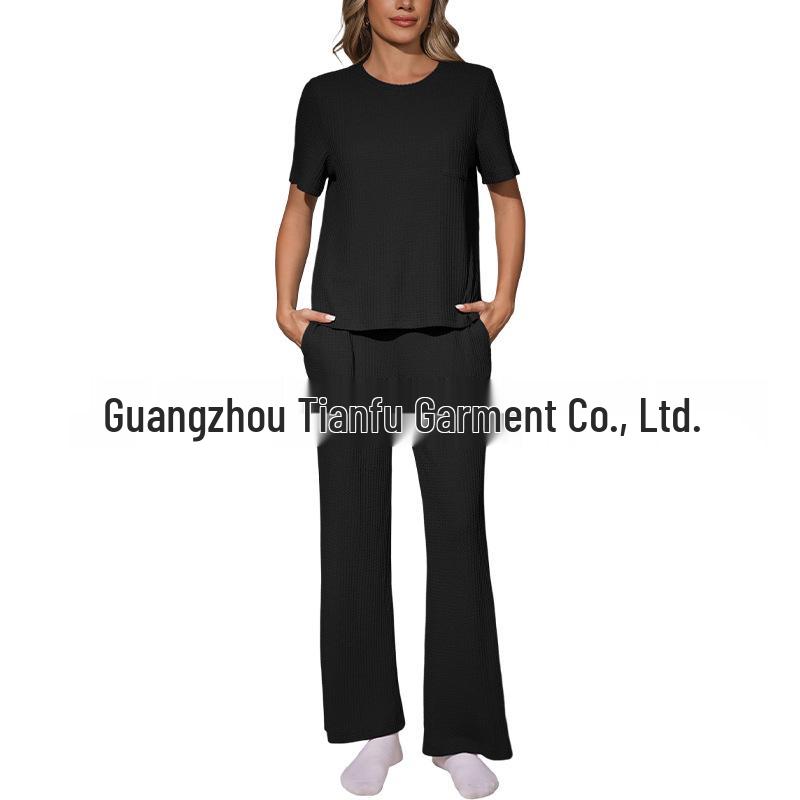Women s 2-Piece Textured Waffle Knit Set: Short Sleeve Top & Long Pants Small чорний
Women s 2-Piece Textured Waffle Knit Set: Short Sleeve Top & Long Pants Small чорний