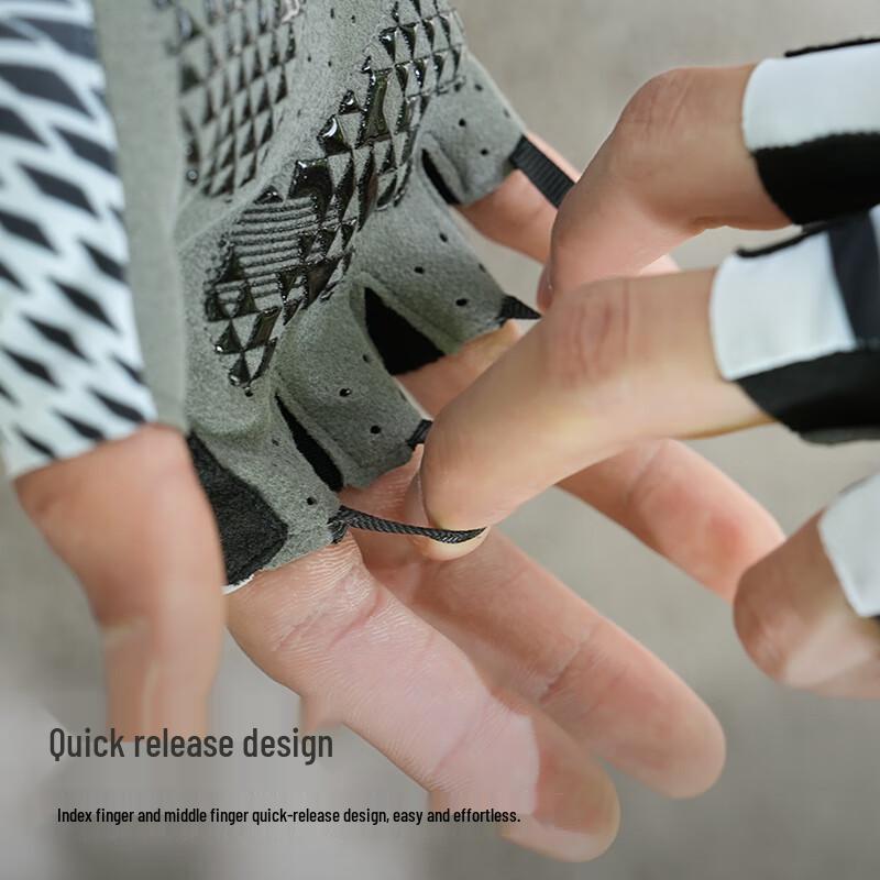 Three Dolphins WR D122 Cycling Gloves M
Three Dolphins WR D122 Cycling Gloves M