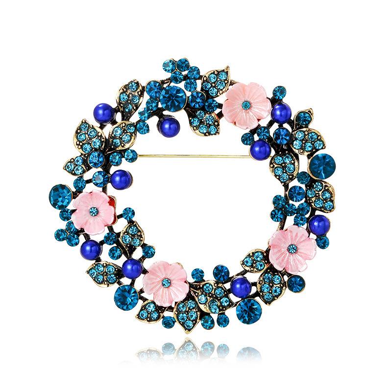 Рождественская брошь Ниша Милый масляный капающий бриллиантовый значок Мультяшный рождественский блейзер серии Корсаж Аксессуары
Рождественская брошь Ниша Милый масляный капающий бриллиантовый значок Мультяшный рождественский блейзер серии Корсаж Аксессуары