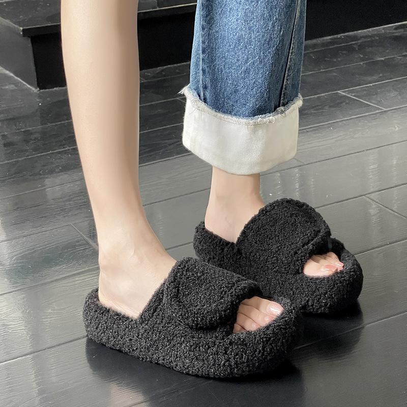 Thick-bottomed indoor fluffy slippers women s autumn and winter cute high-end Velcro lazy cotton slippers 35 чорний
Thick-bottomed indoor fluffy slippers women s autumn and winter cute high-end Velcro lazy cotton slippers 35 чорний