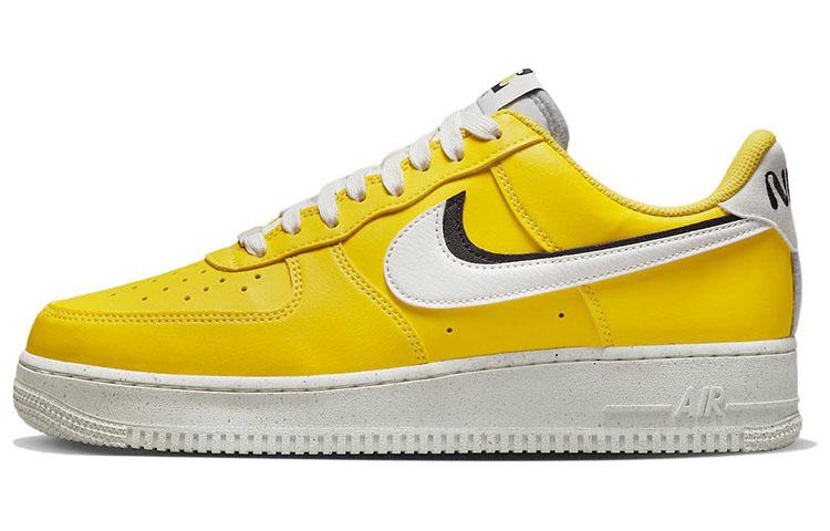 Nike Air Force 1 07 LV8 82 Tour Yellow DO9786-700 43
Nike Air Force 1 07 LV8 82 Tour Yellow DO9786-700 43