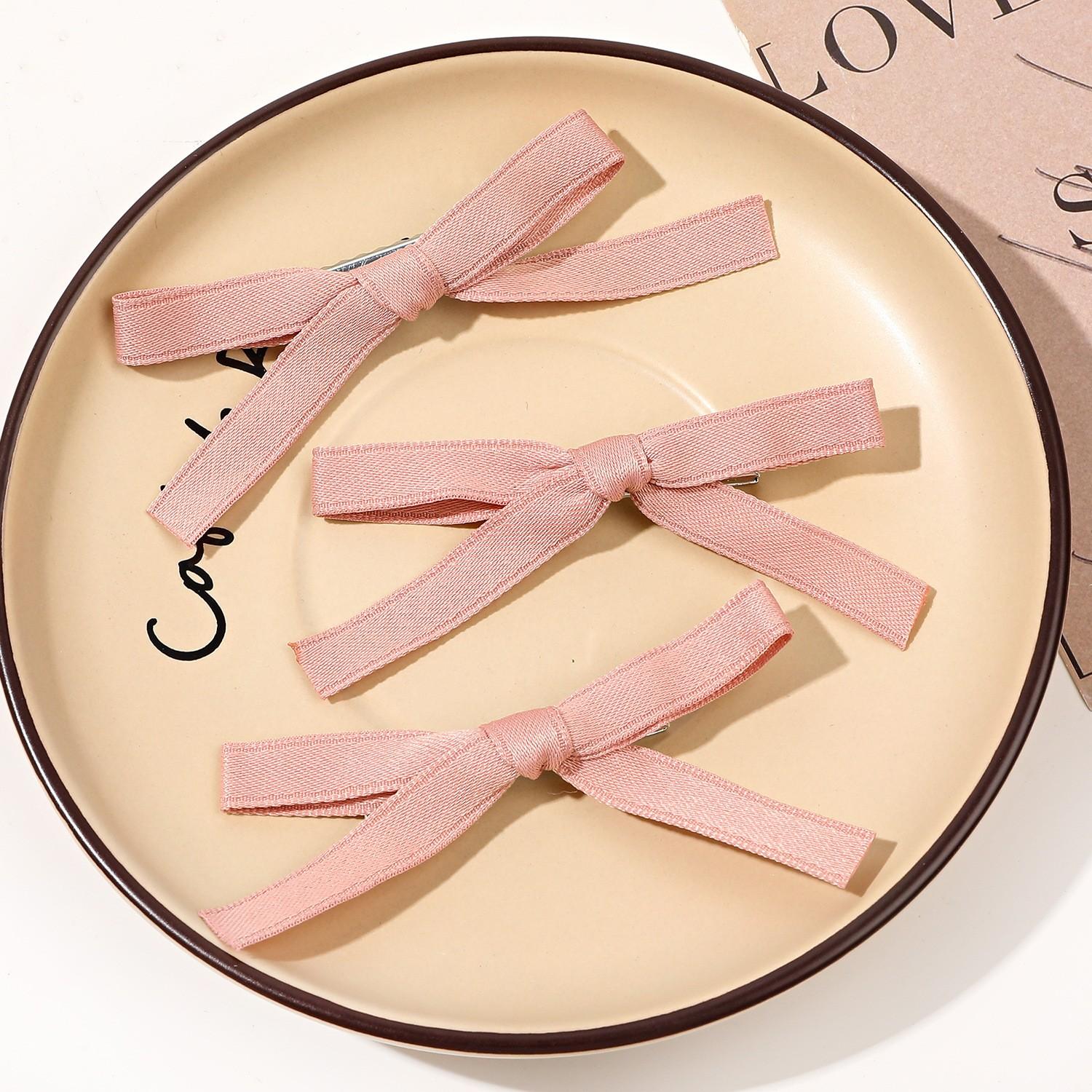 3 шт./компл. заколки для волос с бантом для женщин, модные заколки, заколки для волос, головные уборы, милые заколки для волос с бантом для девочек, женские аксессуары для волос
3 шт./компл. заколки для волос с бантом для женщин, модные заколки, заколки для волос, головные уборы, милые заколки для волос с бантом для девочек, женские аксессуары для волос