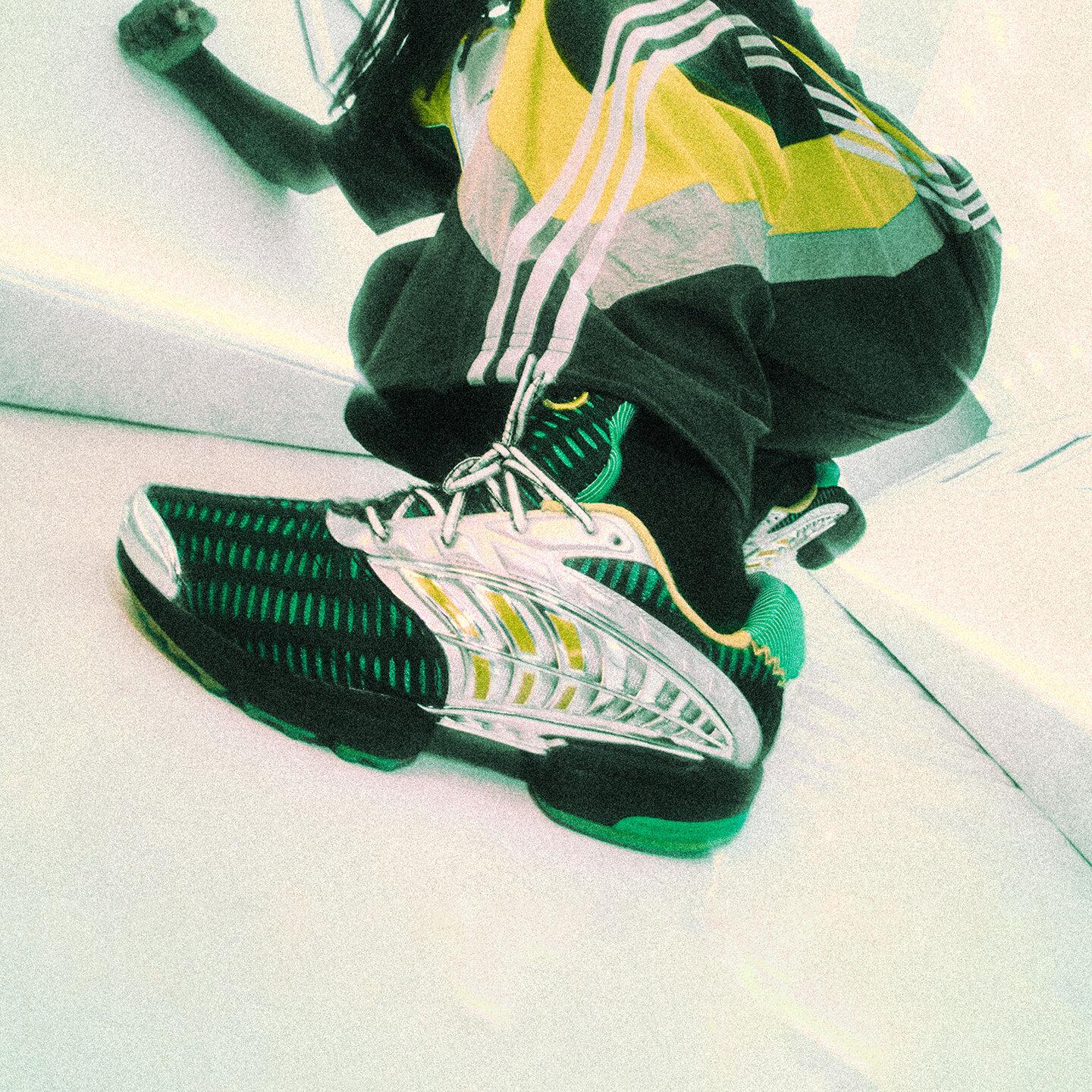 adidas Climacool 2 Brain Dead Металічний сріблястий 46
adidas Climacool 2 Brain Dead Металічний сріблястий 46