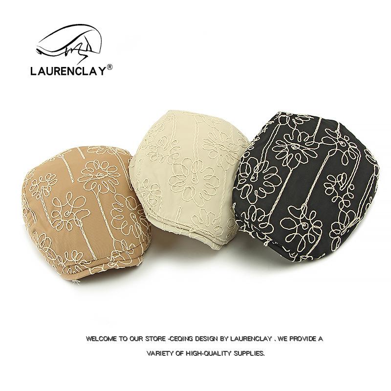 Fashion Personality Stitching Flower Beret Ladies British Vintage Casual Cap Front and Back Wear Forward Cap Adjustable чорний
Fashion Personality Stitching Flower Beret Ladies British Vintage Casual Cap Front and Back Wear Forward Cap Adjustable чорний