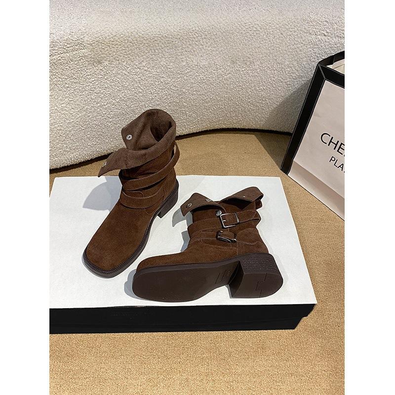 Soft Leather Version~ Maillard Fold Two Wear Pile Boots Women s 2025 New Height Increasing Martin Boots Belt Buckle Short Boots 40 коричневый
Soft Leather Version~ Maillard Fold Two Wear Pile Boots Women s 2025 New Height Increasing Martin Boots Belt Buckle Short Boots 40 коричневый