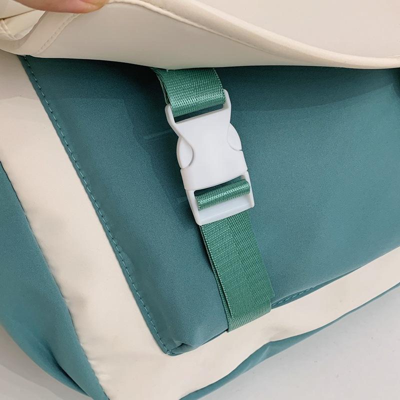 Nylon cloth bag, female one-shoulder student tutorial bag, large-capacity contrasting color carrying book bag, versatile small fresh tutorial bag фіолетовий
Nylon cloth bag, female one-shoulder student tutorial bag, large-capacity contrasting color carrying book bag, versatile small fresh tutorial bag фіолетовий
