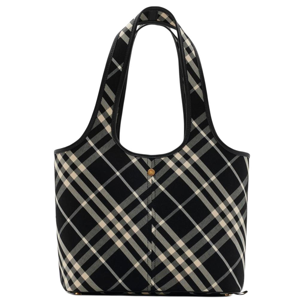 Burberry Casual Commuter Large Capacity Cotton And Calfskin Shoulder Tote Bag Small Size Unisex Tote Bag Black 80946861 Basic Set (Bag+Dust Bag)
Burberry Casual Commuter Large Capacity Cotton And Calfskin Shoulder Tote Bag Small Size Unisex Tote Bag Black 80946861 Basic Set (Bag+Dust Bag)