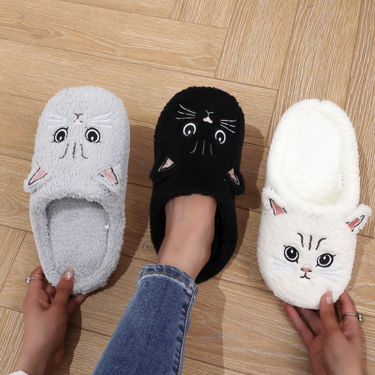New autumn and winter cotton slippers men and women couple cartoon kitten indoor plush slippers home warmth 44-45 сірий колір
New autumn and winter cotton slippers men and women couple cartoon kitten indoor plush slippers home warmth 44-45 сірий колір
