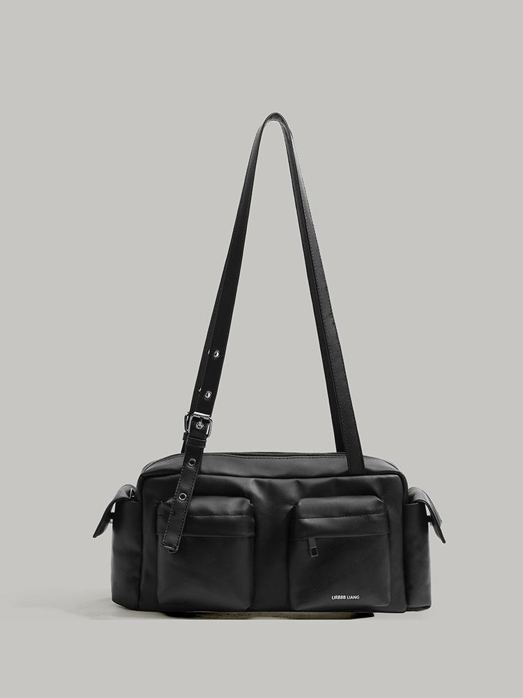 Niche design retro underarm bag versatile multi-pocket locomotive bag Spice girl commuter handbag fashionable shoulder bag women чёрный
Niche design retro underarm bag versatile multi-pocket locomotive bag Spice girl commuter handbag fashionable shoulder bag women чёрный