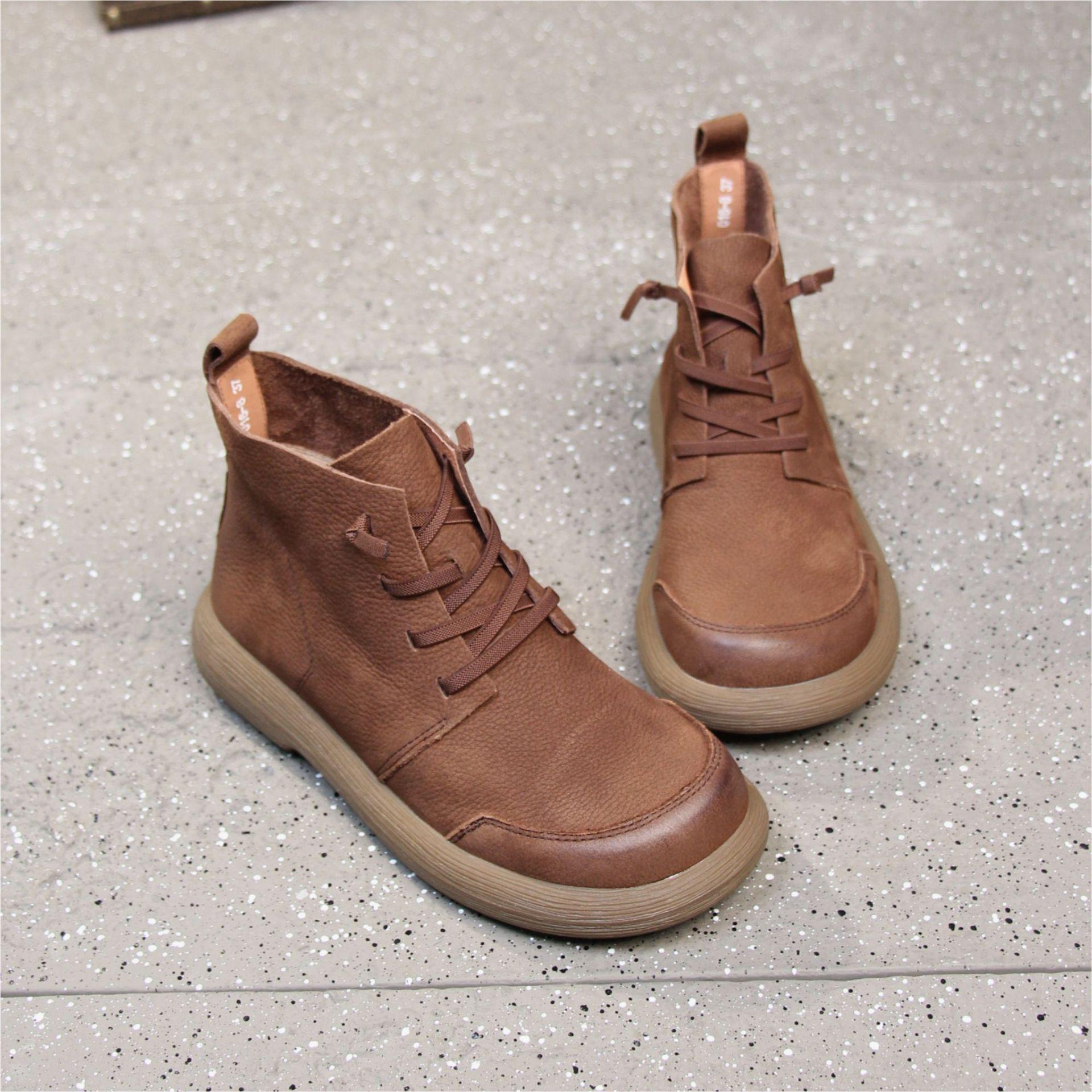 Осень и зима новые ботинки Мартин женские ретро из первого слоя коровьей кожи повседневные ботинки бархатные женские туфли 40
Осень и зима новые ботинки Мартин женские ретро из первого слоя коровьей кожи повседневные ботинки бархатные женские туфли 40