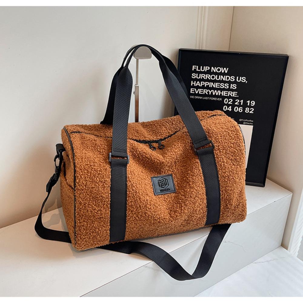 Fashion Trend Travel Bag Casual Simple Large Capacity Handbag Autumn and Winter New Plush Sports Yoga Fitness Bag коричневый
Fashion Trend Travel Bag Casual Simple Large Capacity Handbag Autumn and Winter New Plush Sports Yoga Fitness Bag коричневый