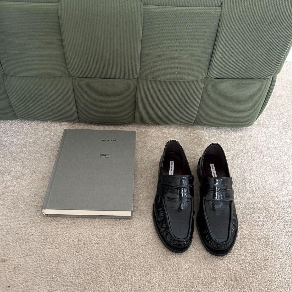 Lamode Classic Summer Retro Thick Heel Pleated One-Pedal Loafers Single Shoes Small Leather Shoes 39 чорний
Lamode Classic Summer Retro Thick Heel Pleated One-Pedal Loafers Single Shoes Small Leather Shoes 39 чорний