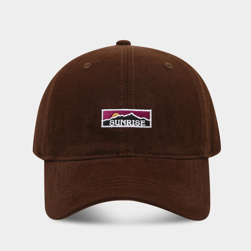 Casual Sun Protection Baseball Cap With Embroidered Sunrise Pattern For Outdoor Fashion Fans коричневий
Casual Sun Protection Baseball Cap With Embroidered Sunrise Pattern For Outdoor Fashion Fans коричневий