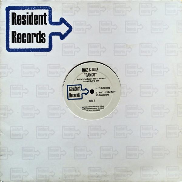 12inch Record DAZ & DIDZ - Fango RR001 Resident Record 2000 UK Dance & Electronica Used
12inch Record DAZ & DIDZ - Fango RR001 Resident Record 2000 UK Dance & Electronica Used