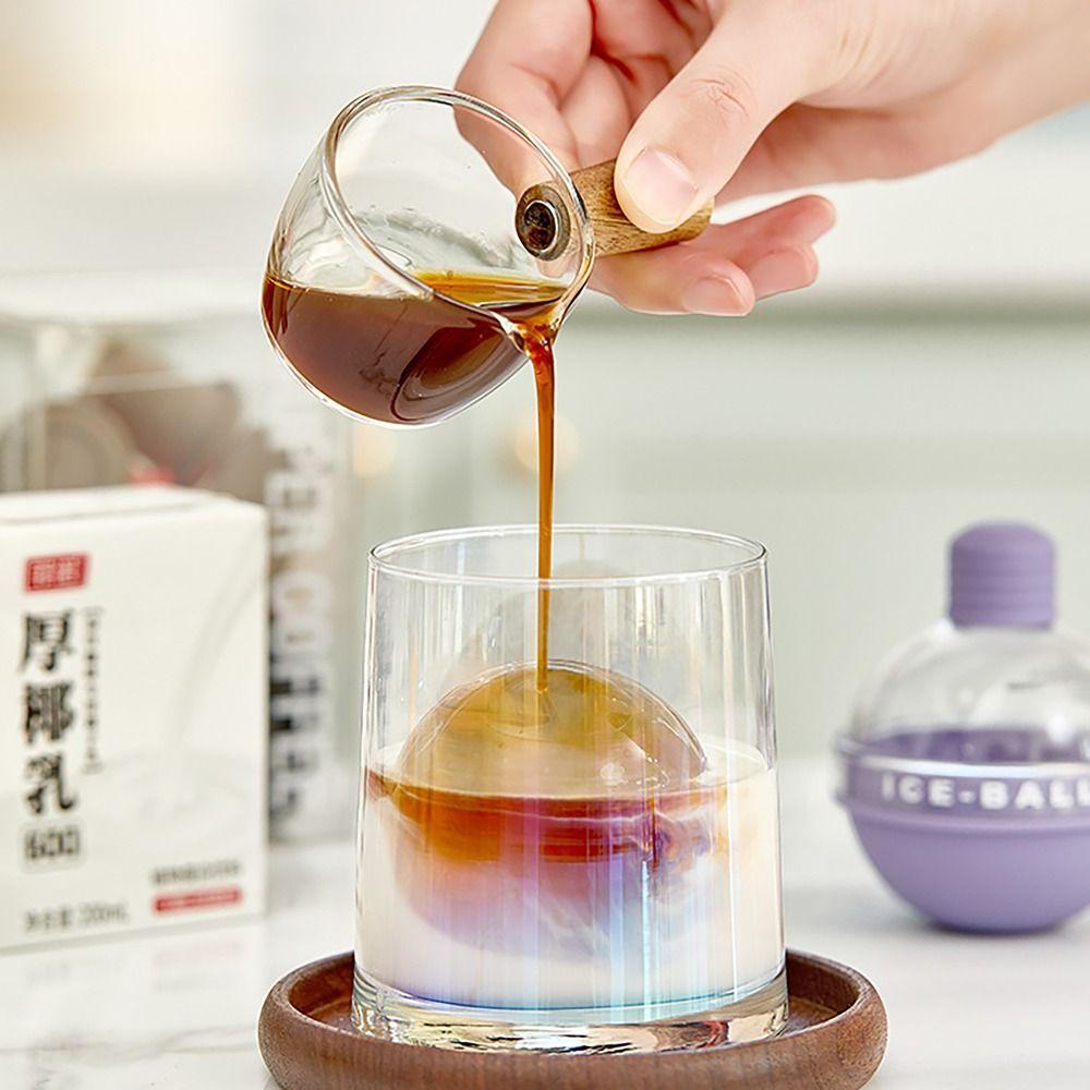 Silicone Whiskey Ice Ball Maker Quick Freezer Ice Cube Mold Party Ice Ball Mold Summer рожевий
Silicone Whiskey Ice Ball Maker Quick Freezer Ice Cube Mold Party Ice Ball Mold Summer рожевий