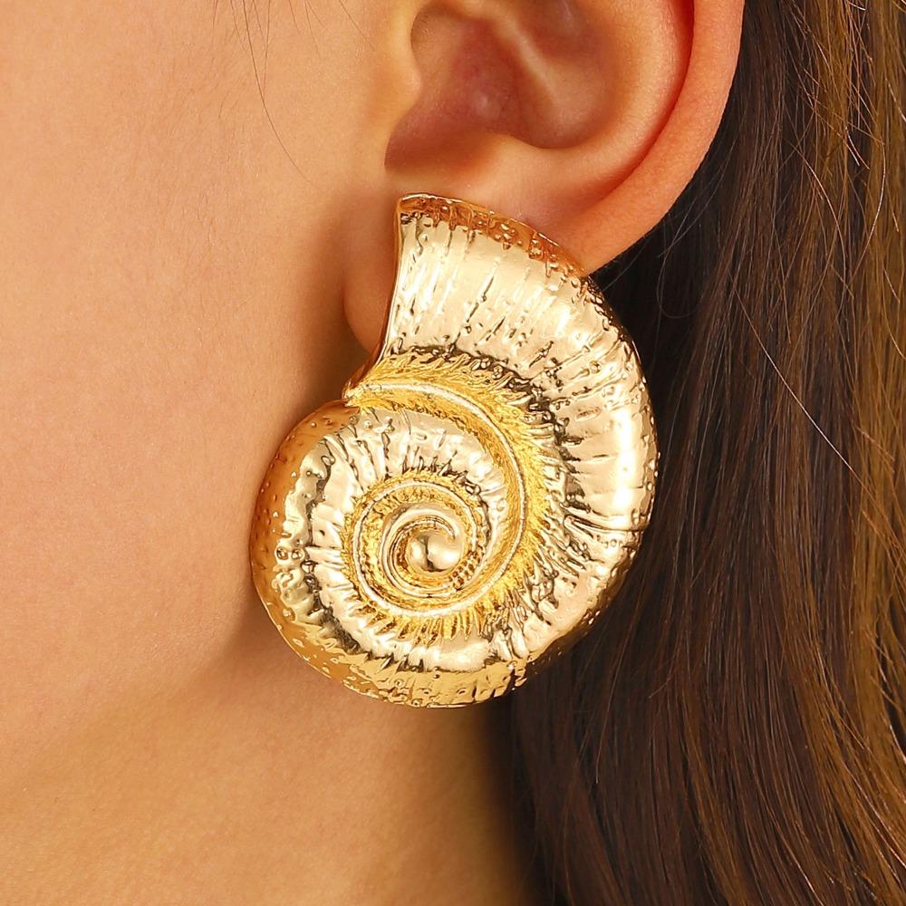 Exaggerated Design Conch Earrings Luxury Stud Earrings Hot Korean Earrings Holiday Beach золотий
Exaggerated Design Conch Earrings Luxury Stud Earrings Hot Korean Earrings Holiday Beach золотий