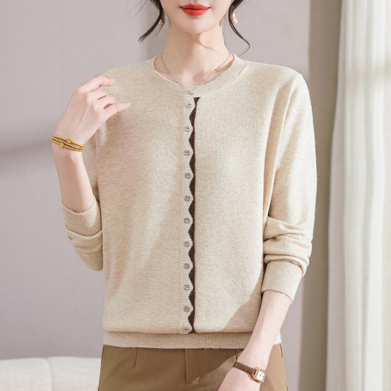 2026 Early Spring Color-Block Knit Cardigan for Middle-Aged and Elderly Women 2XL бежевий
2026 Early Spring Color-Block Knit Cardigan for Middle-Aged and Elderly Women 2XL бежевий