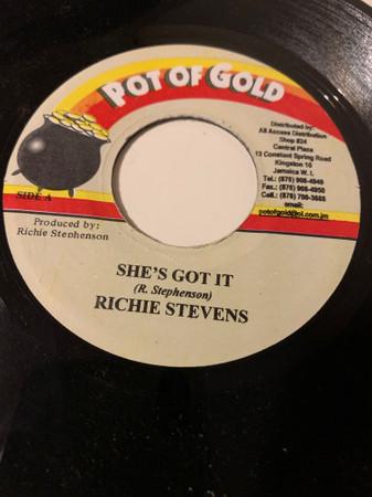 7inch Record RICHIE STEPHENS - She s Got It NONE Pot Of Gold Jamaica Reggae, Ska & Dub Used
7inch Record RICHIE STEPHENS - She s Got It NONE Pot Of Gold Jamaica Reggae, Ska & Dub Used