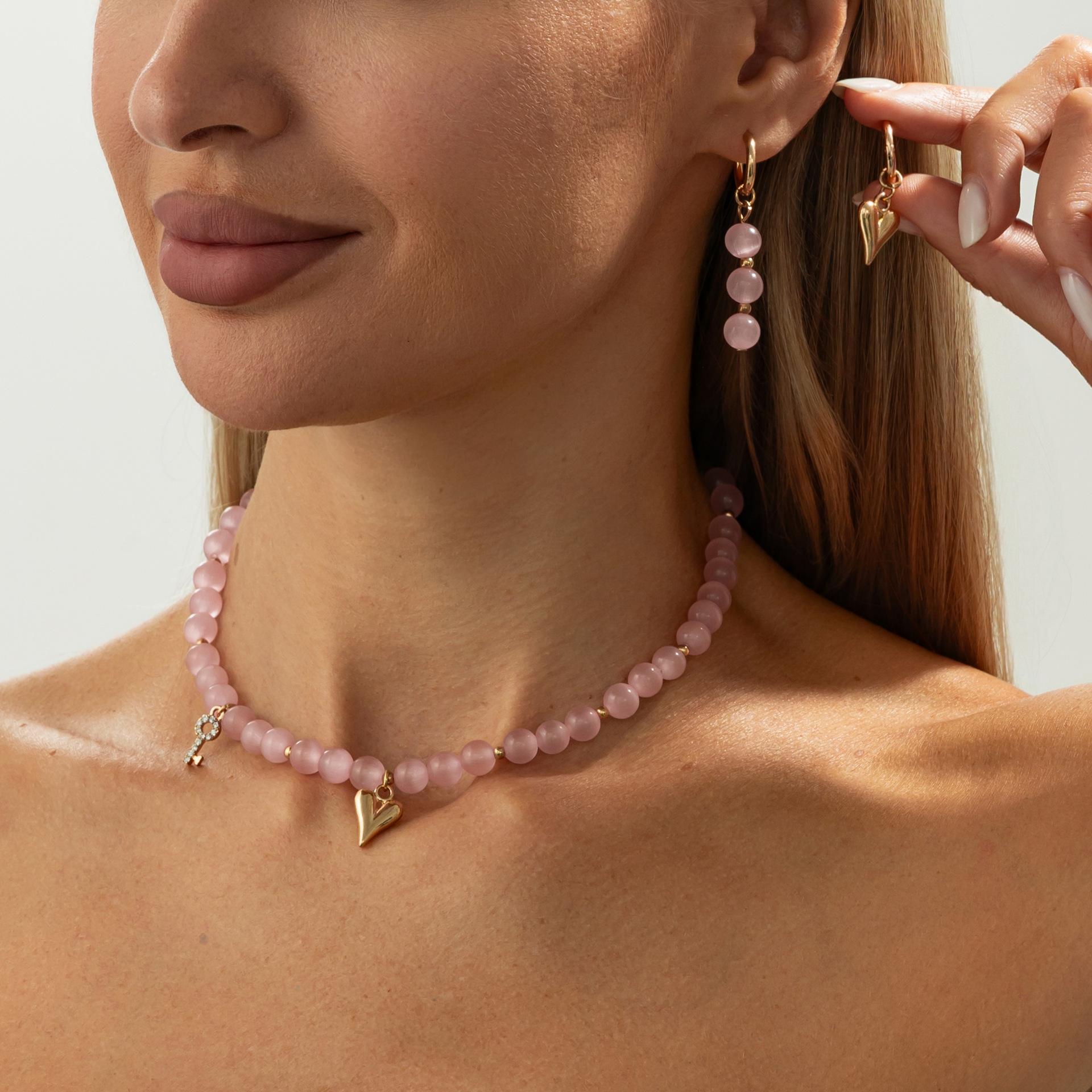Sweet Cool Wind Cat S Eye Glazed Bead Necklace, Fashion Love Key Pendant Ear Buckle Set
Sweet Cool Wind Cat S Eye Glazed Bead Necklace, Fashion Love Key Pendant Ear Buckle Set
