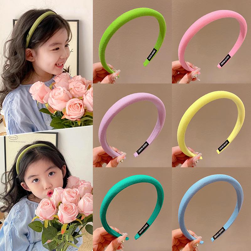 Kids Colorful Headband & Hair Clip Set: 2024 Korean Style High-Value Girls Hair Tie and Headwear.
Kids Colorful Headband & Hair Clip Set: 2024 Korean Style High-Value Girls Hair Tie and Headwear.