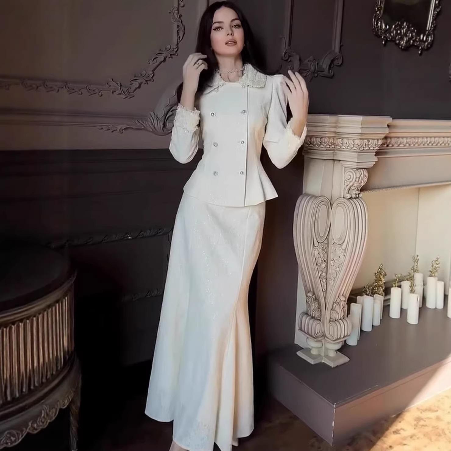 2026 European & American Style Embroidered Two-Piece Jacket Skirt Set M
2026 European & American Style Embroidered Two-Piece Jacket Skirt Set M