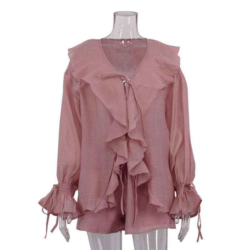 Frill Casual Set French style Design Sense Bell Sleeve Loose Top Shorts Two-piece Set Pink L
Frill Casual Set French style Design Sense Bell Sleeve Loose Top Shorts Two-piece Set Pink L