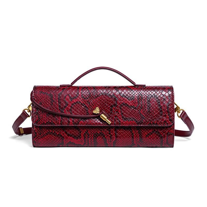 New Handheld Dinner Bag Women s Horizontal Version Fashionable Alligator Pattern Python Baguette Niche One-shoulder Cross-body 31.5x4x11
New Handheld Dinner Bag Women s Horizontal Version Fashionable Alligator Pattern Python Baguette Niche One-shoulder Cross-body 31.5x4x11