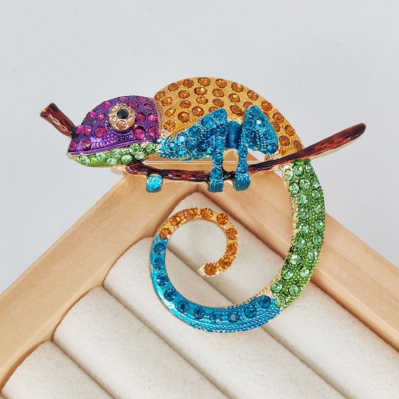 Chameleon Lizard Brooch Pins Multicolor Animal Fashion Jewelry Unique Women Gift Daily Outfit Versatile Decoration помаранчевий
Chameleon Lizard Brooch Pins Multicolor Animal Fashion Jewelry Unique Women Gift Daily Outfit Versatile Decoration помаранчевий