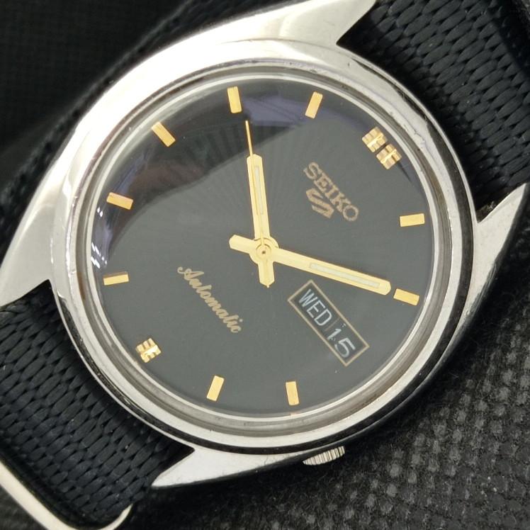 USED VINTAGE SEIKO 5 AUTOMATIC 7019A JAPAN MENS D/D BLACK WATCH 608h-a316750-9 SKU608h-a316750
USED VINTAGE SEIKO 5 AUTOMATIC 7019A JAPAN MENS D/D BLACK WATCH 608h-a316750-9 SKU608h-a316750