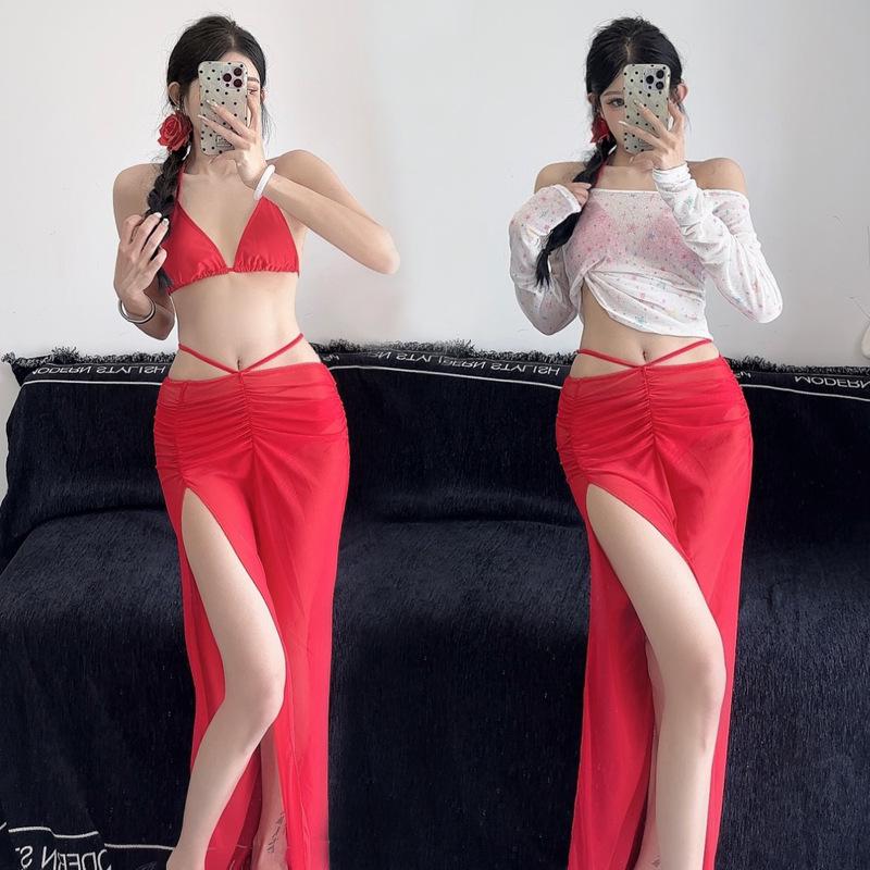 2024 Women s Red Bikini Four-Piece Set: Sexy, Flattering Long Sleeve for Hot Spring Vacation L
2024 Women s Red Bikini Four-Piece Set: Sexy, Flattering Long Sleeve for Hot Spring Vacation L