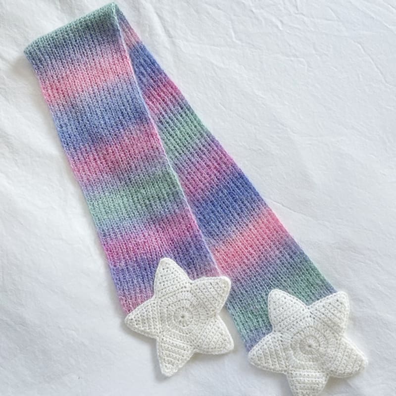 Big Hug Club shooting star muffler Red Star
Big Hug Club shooting star muffler Red Star