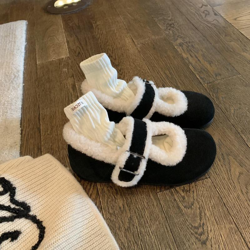 Cowhide~ Mao Mao Mary Jane shoes women s autumn and winter light mouth round head with small low heels autumn and winter warm velvet cotton shoes 40
Cowhide~ Mao Mao Mary Jane shoes women s autumn and winter light mouth round head with small low heels autumn and winter warm velvet cotton shoes 40