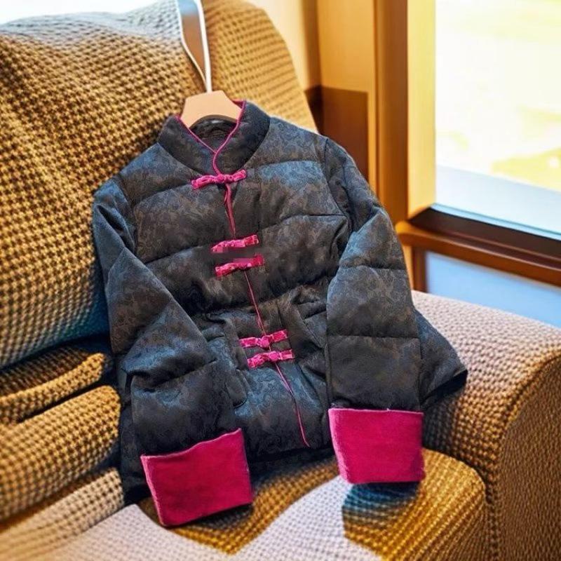 Chinese-Style Stand Collar Frog Button Quilted Jacket for Winter 2XL (125-140 Jin) чёрный
Chinese-Style Stand Collar Frog Button Quilted Jacket for Winter 2XL (125-140 Jin) чёрный