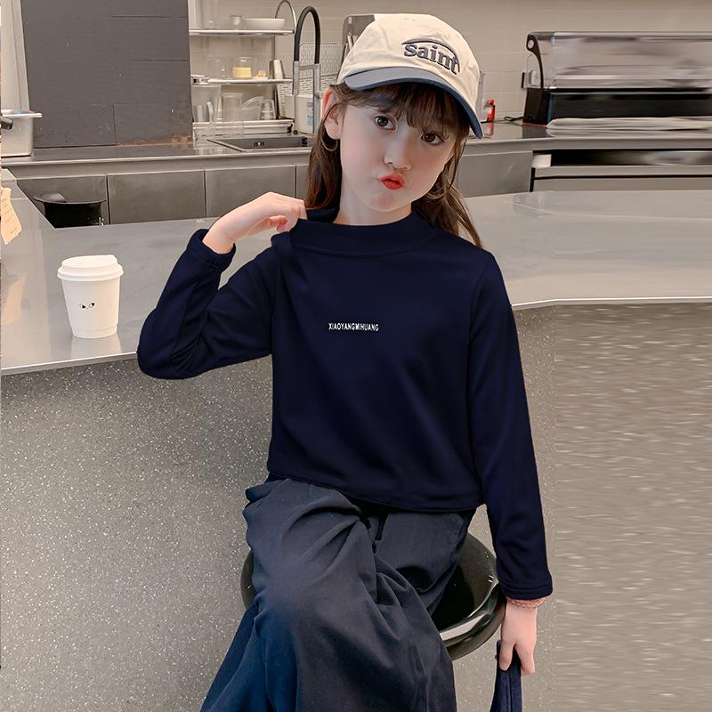 Стильный детский облегающий базовый слой из немецкого бархата с полувысоким воротом, 2025 120cm
Стильный детский облегающий базовый слой из немецкого бархата с полувысоким воротом, 2025 120cm