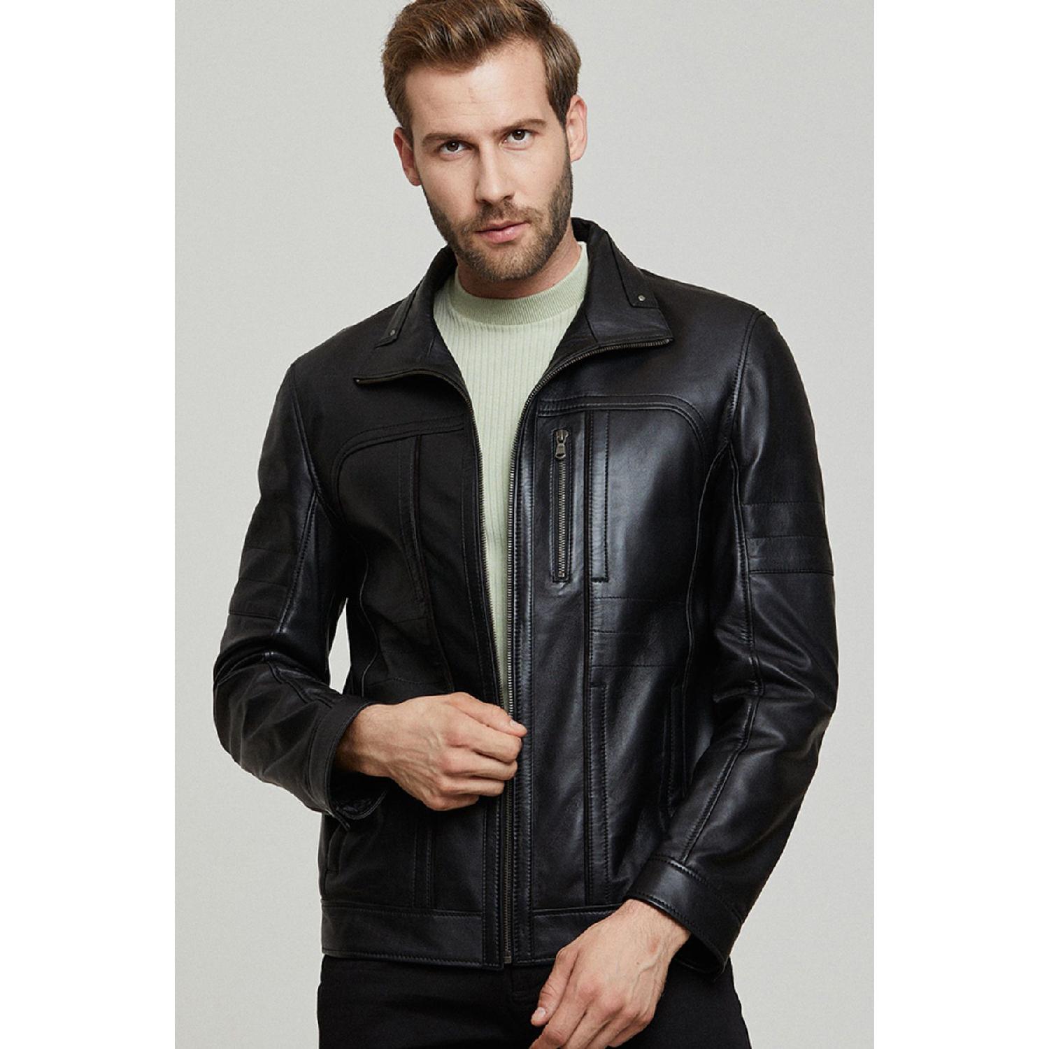 Мужская черная кожаная куртка Bruno 21wge64011m XS
Мужская черная кожаная куртка Bruno 21wge64011m XS