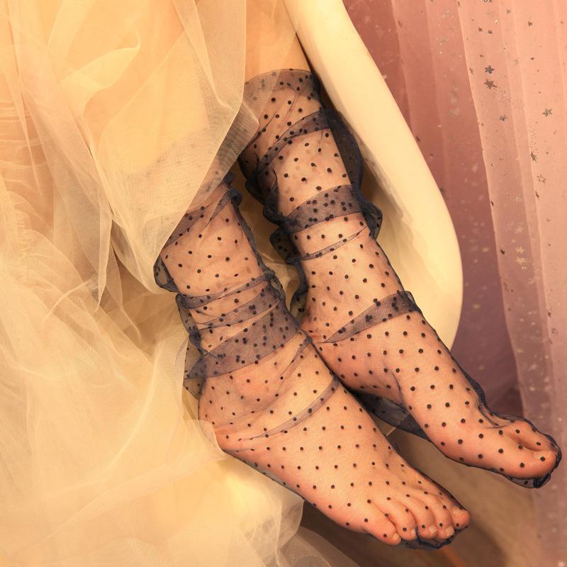 1pair Sexy Dot Lace Socks Women Transparent Mesh Ankle Socks Ladies Ultra-Thin Princess Tulle Socks Female Meias One size
1pair Sexy Dot Lace Socks Women Transparent Mesh Ankle Socks Ladies Ultra-Thin Princess Tulle Socks Female Meias One size