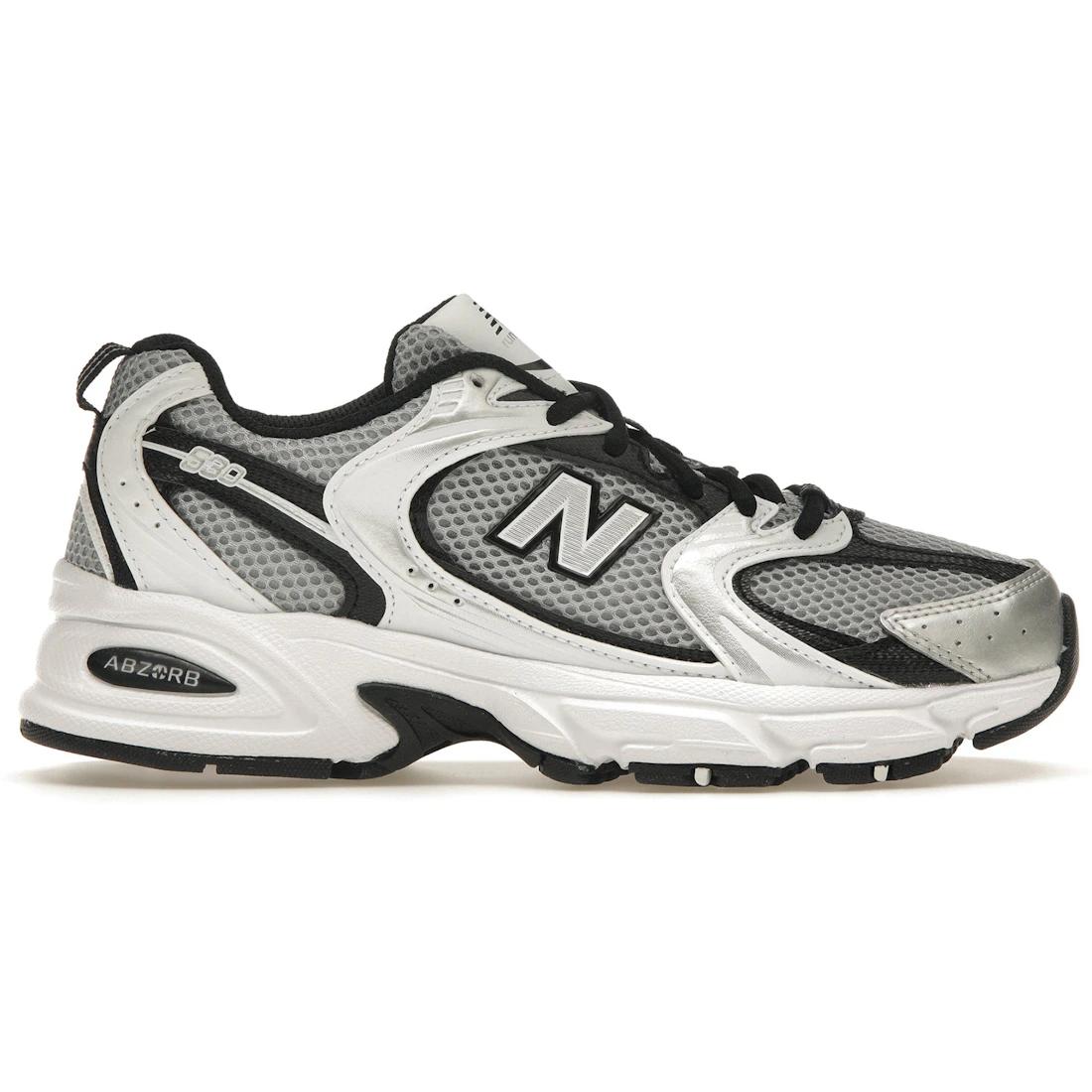 Sneaker New Balance 530 Silver White(MR530USX) 44.5
Sneaker New Balance 530 Silver White(MR530USX) 44.5