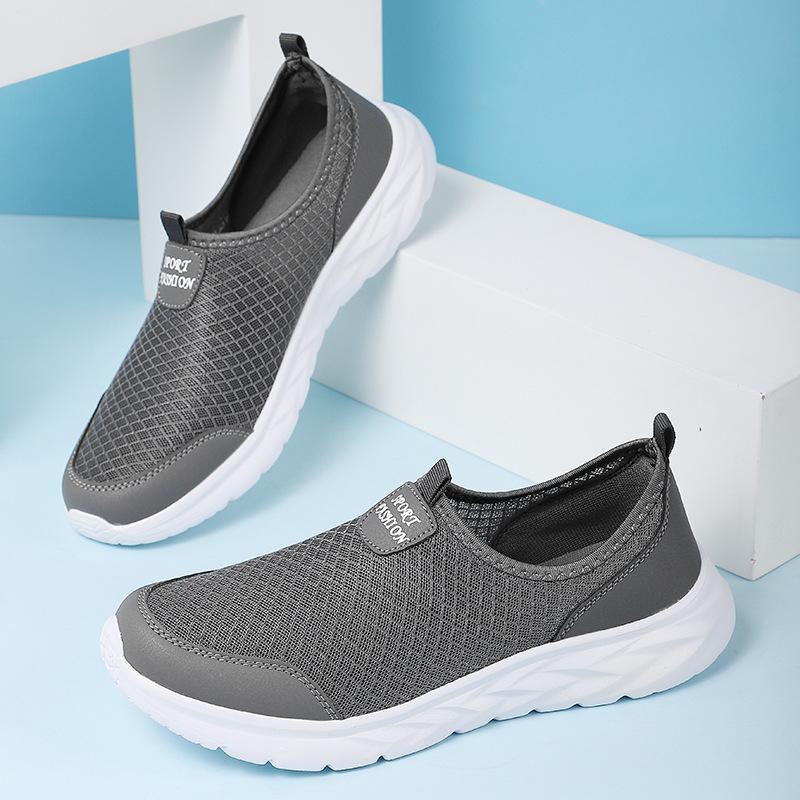 Large size mesh shoes size 47 new men s shoes spring and summer mesh fly-woven light casual sports shoes lazy shoes 40
Large size mesh shoes size 47 new men s shoes spring and summer mesh fly-woven light casual sports shoes lazy shoes 40