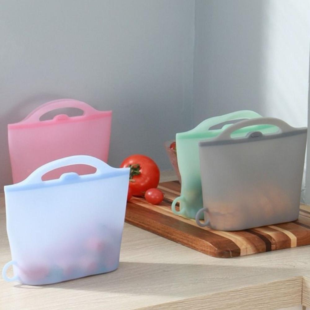 Food-grade Silicone Food Storage Bag Self-Sealing Food Packaging Bag Cooler Bags Vegetable 1000ml білий
Food-grade Silicone Food Storage Bag Self-Sealing Food Packaging Bag Cooler Bags Vegetable 1000ml білий